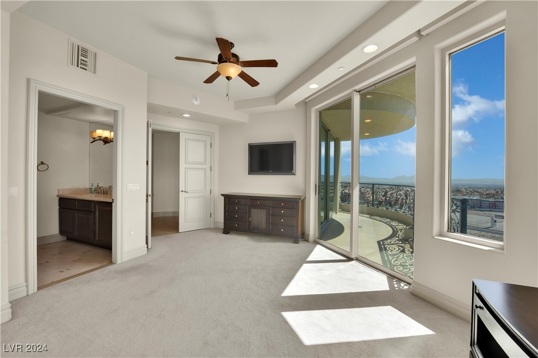 9103 Alta Drive 1101