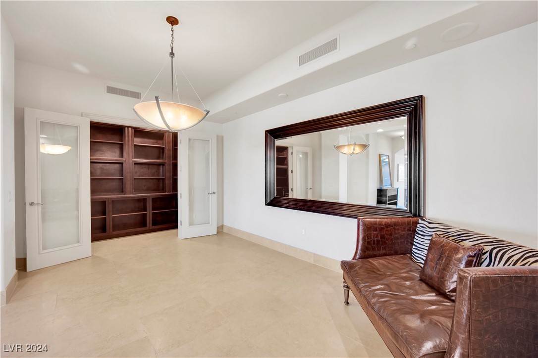 9103 Alta Drive 1101