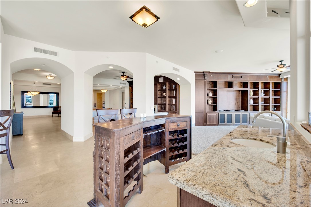 9103 Alta Drive 1101