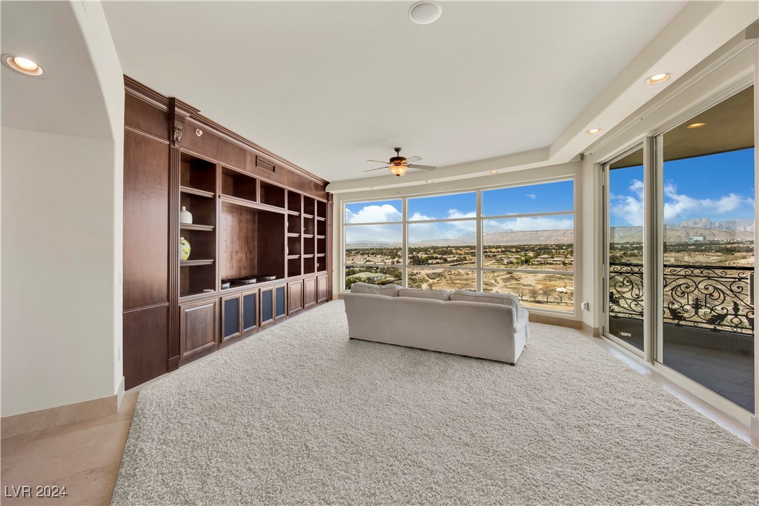 9103 Alta Drive 1101