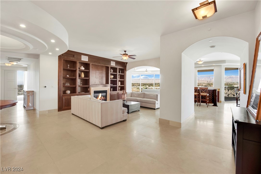 9103 Alta Drive 1101