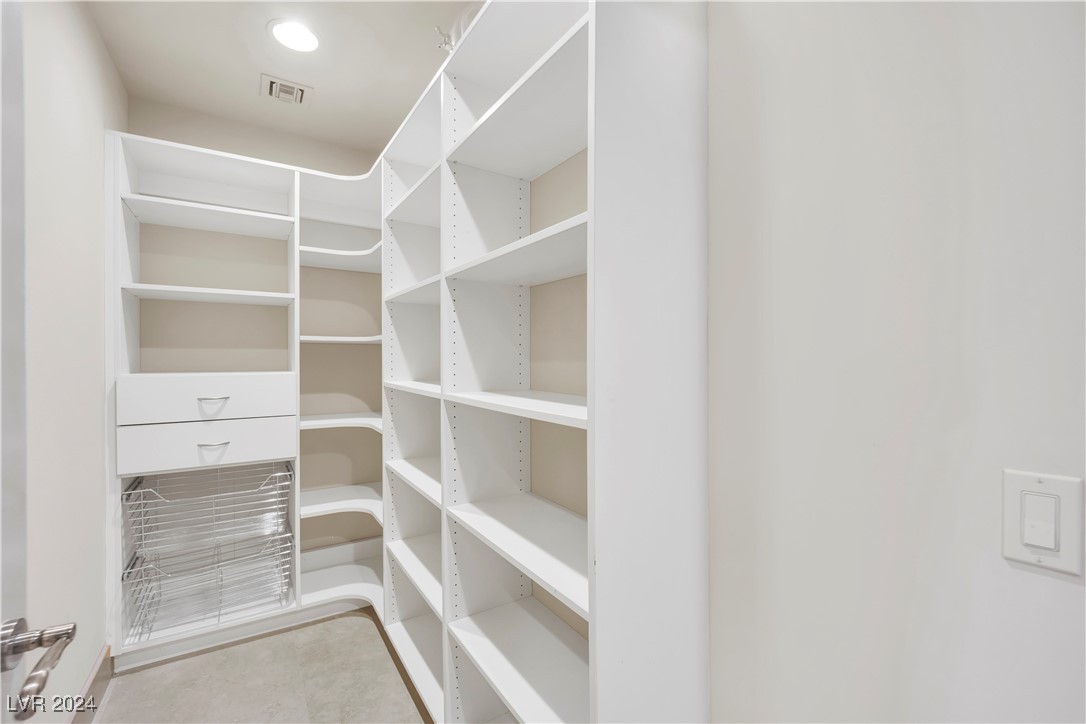 9103 Alta Drive 1101