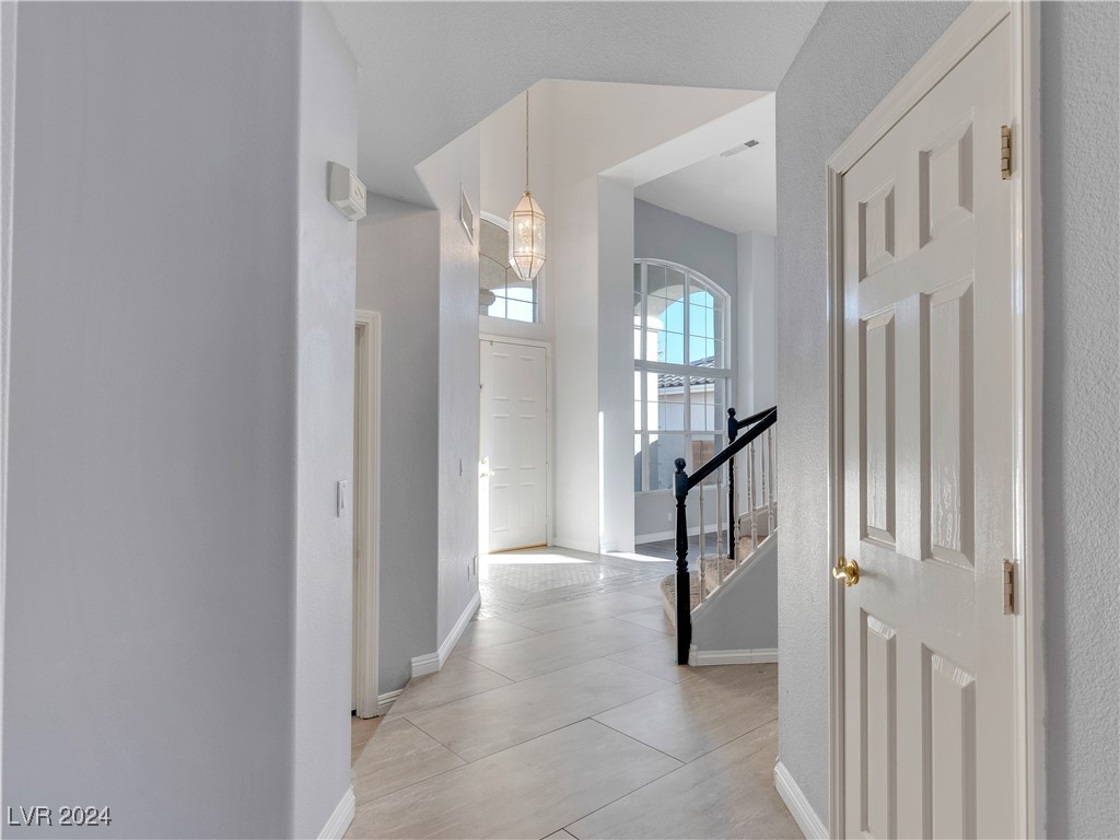 3889 Windansea Street