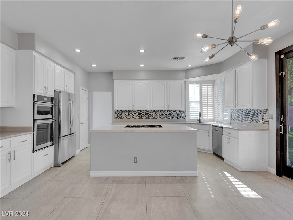 3889 Windansea Street