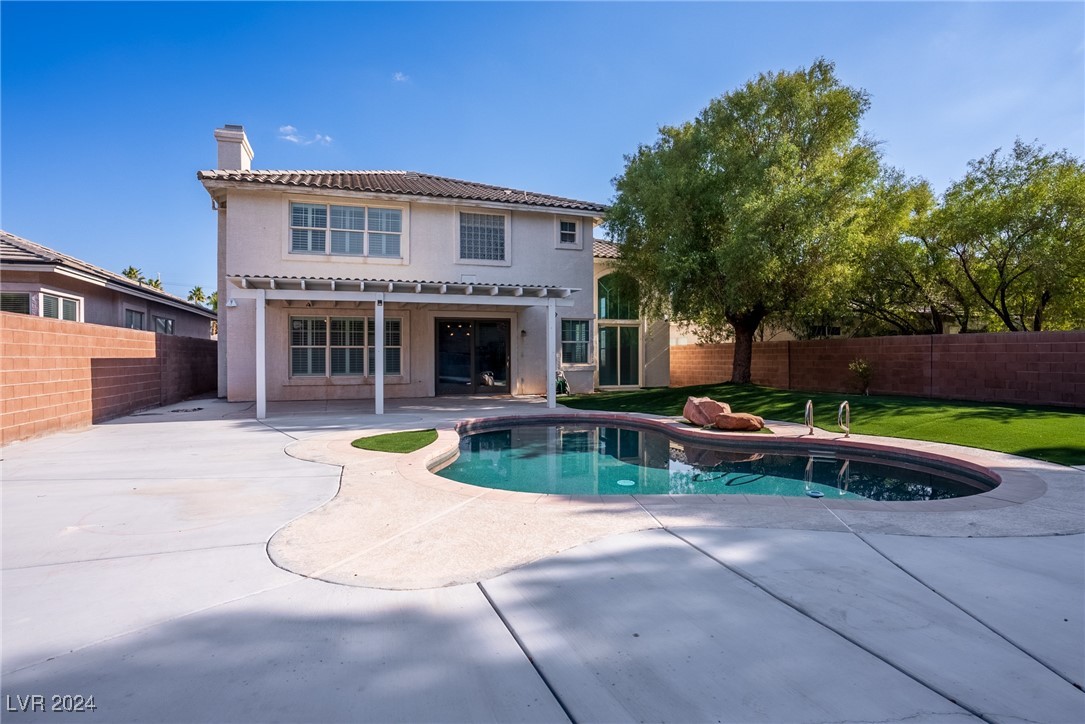 3889 Windansea Street