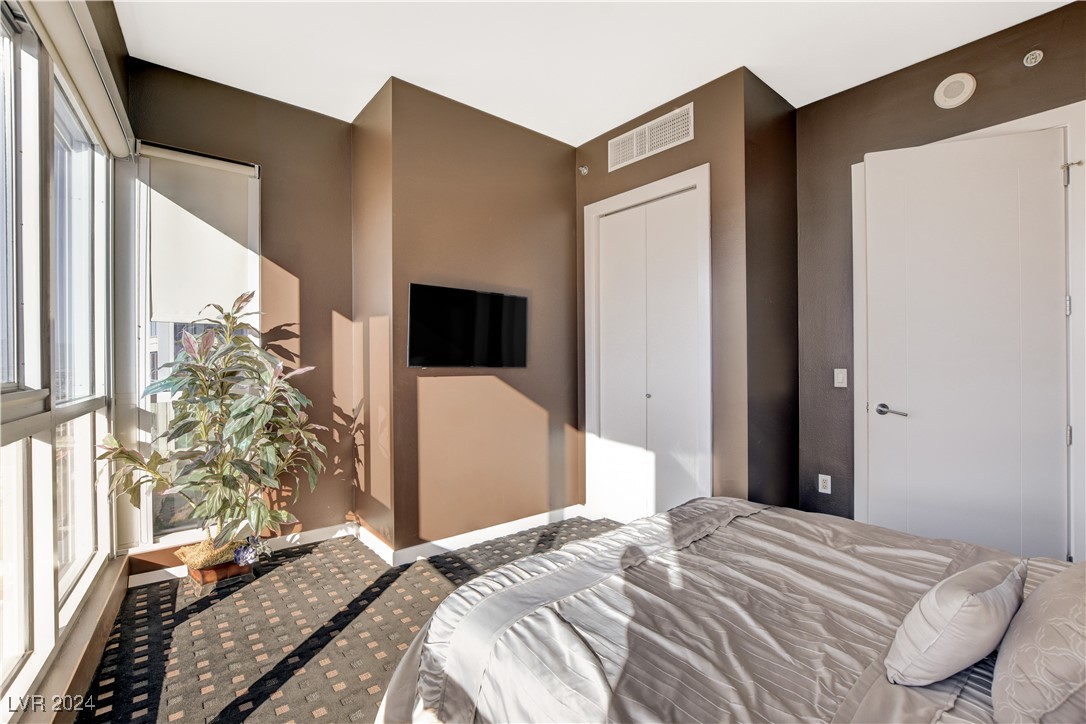 4575 Dean Martin Drive 3112