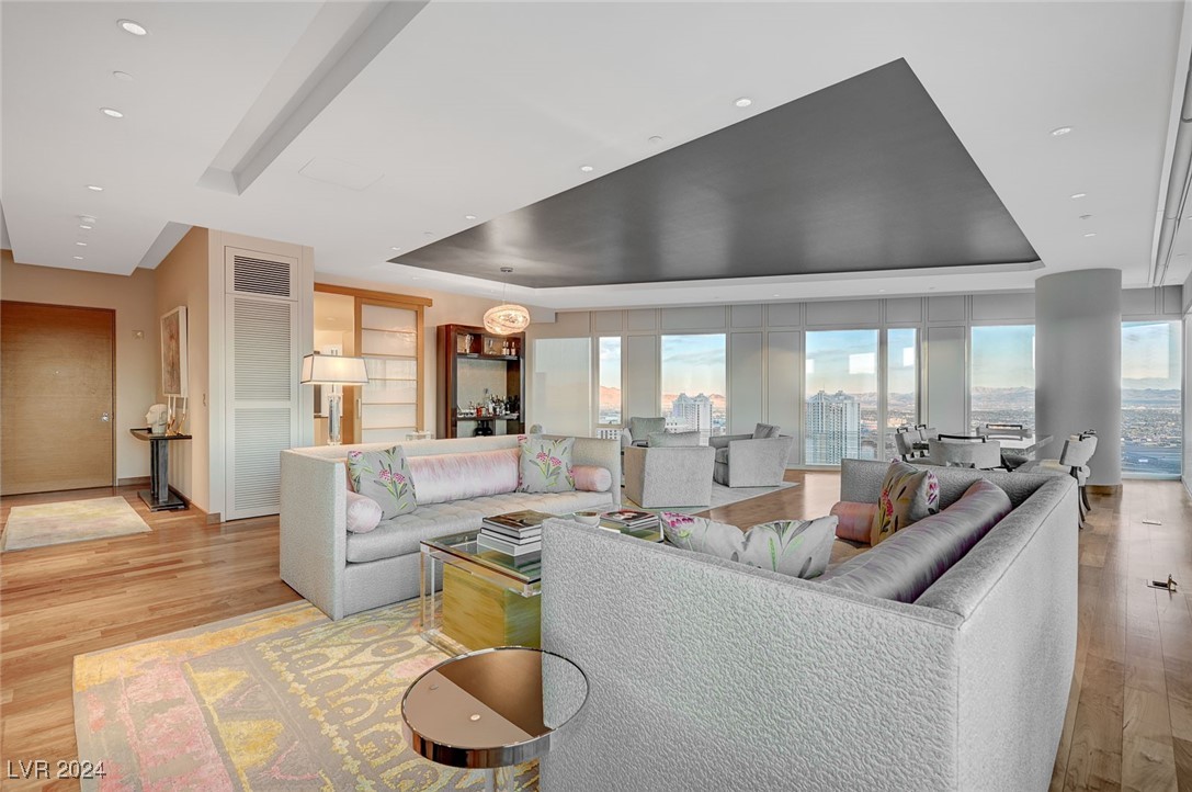 3750 Las Vegas Boulevard 3604