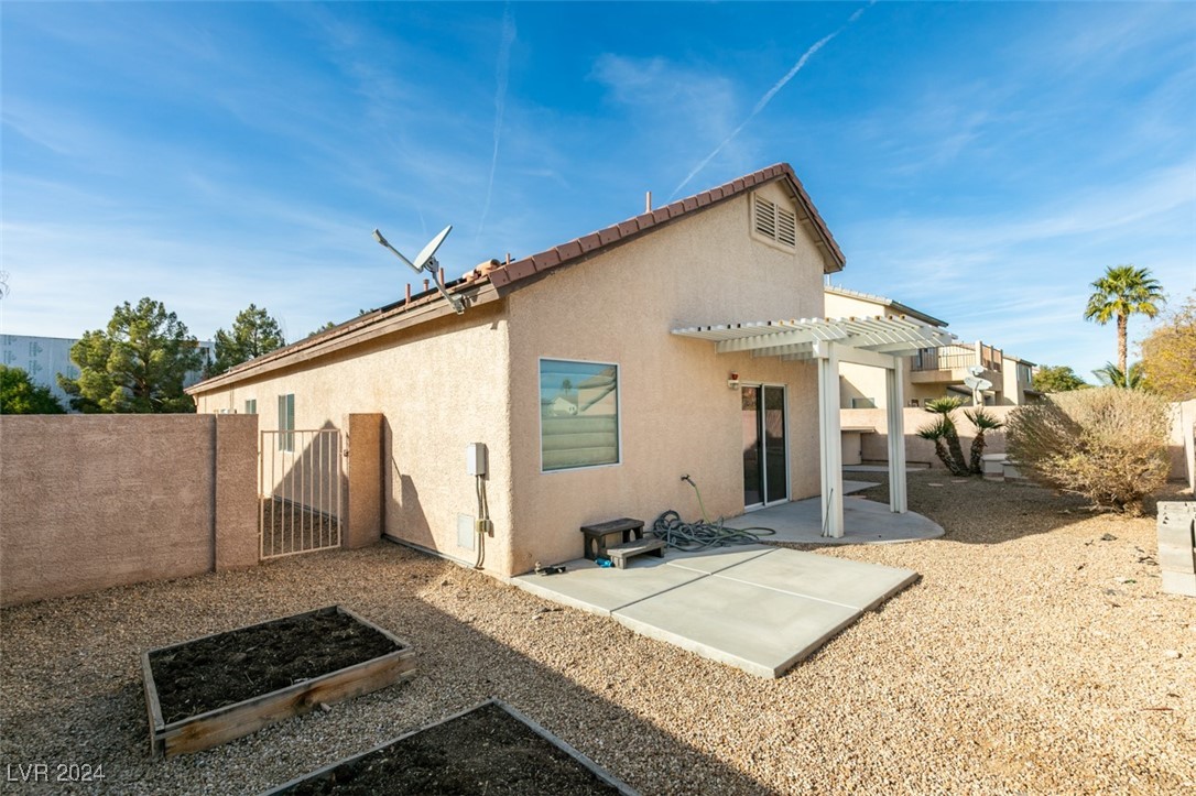 7686 Silent Falls Street