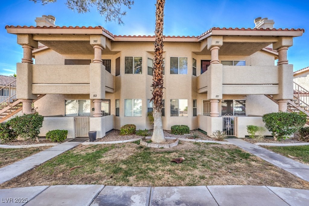 7929 Diamond Rock Way 101