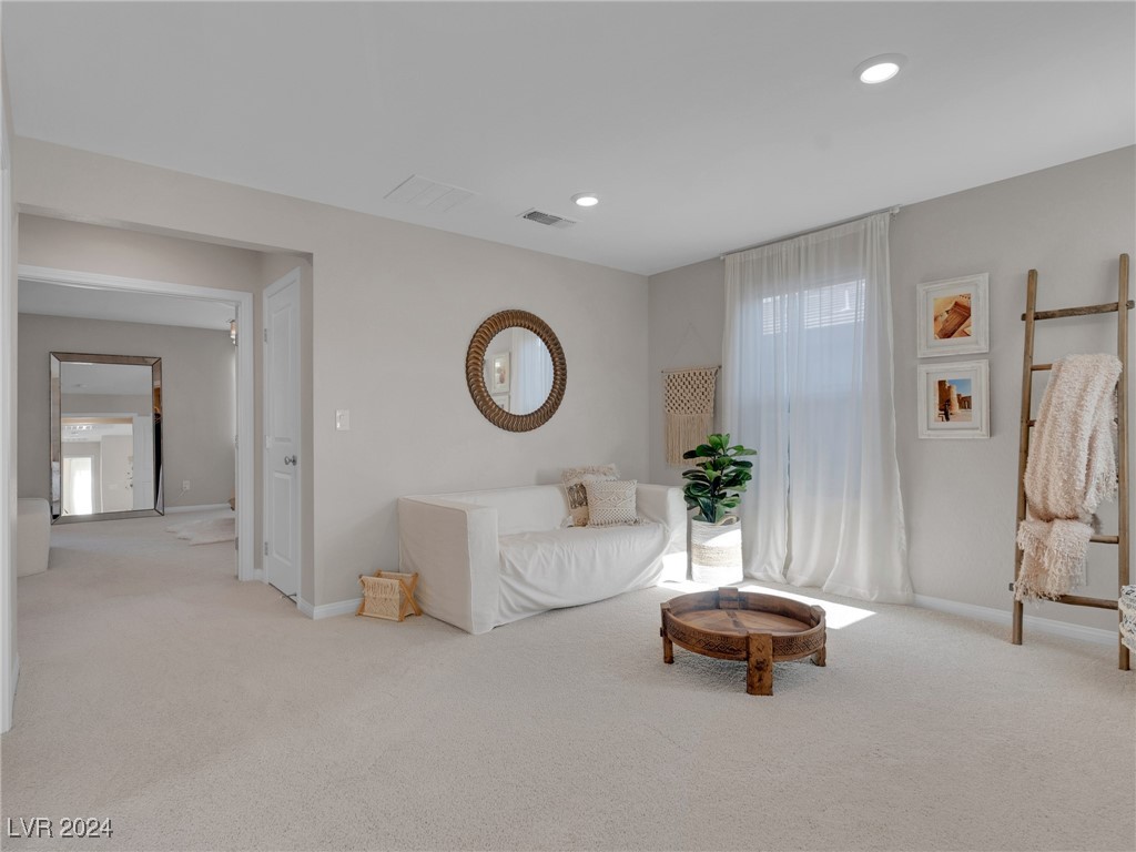 10706 Silver Pond Avenue