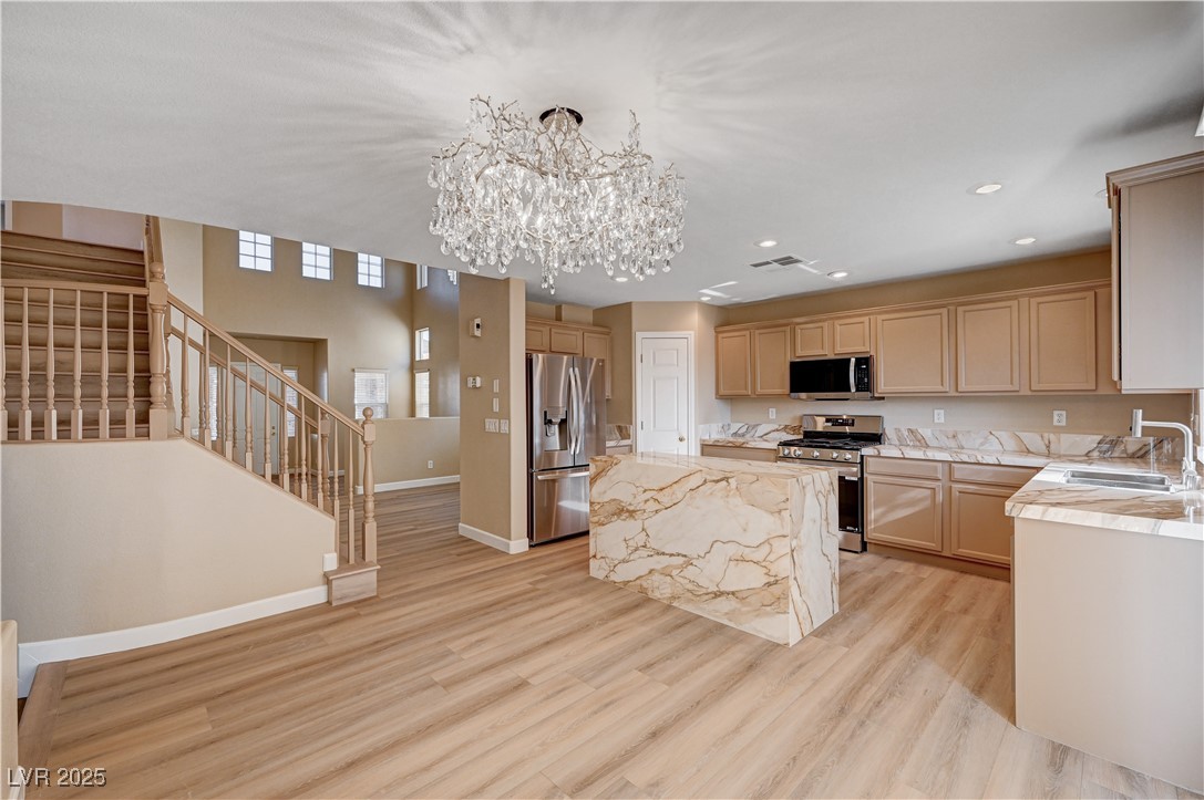 4635 Deer Forest Avenue