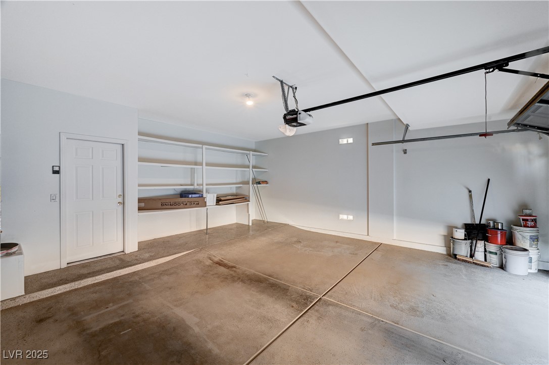 4635 Deer Forest Avenue