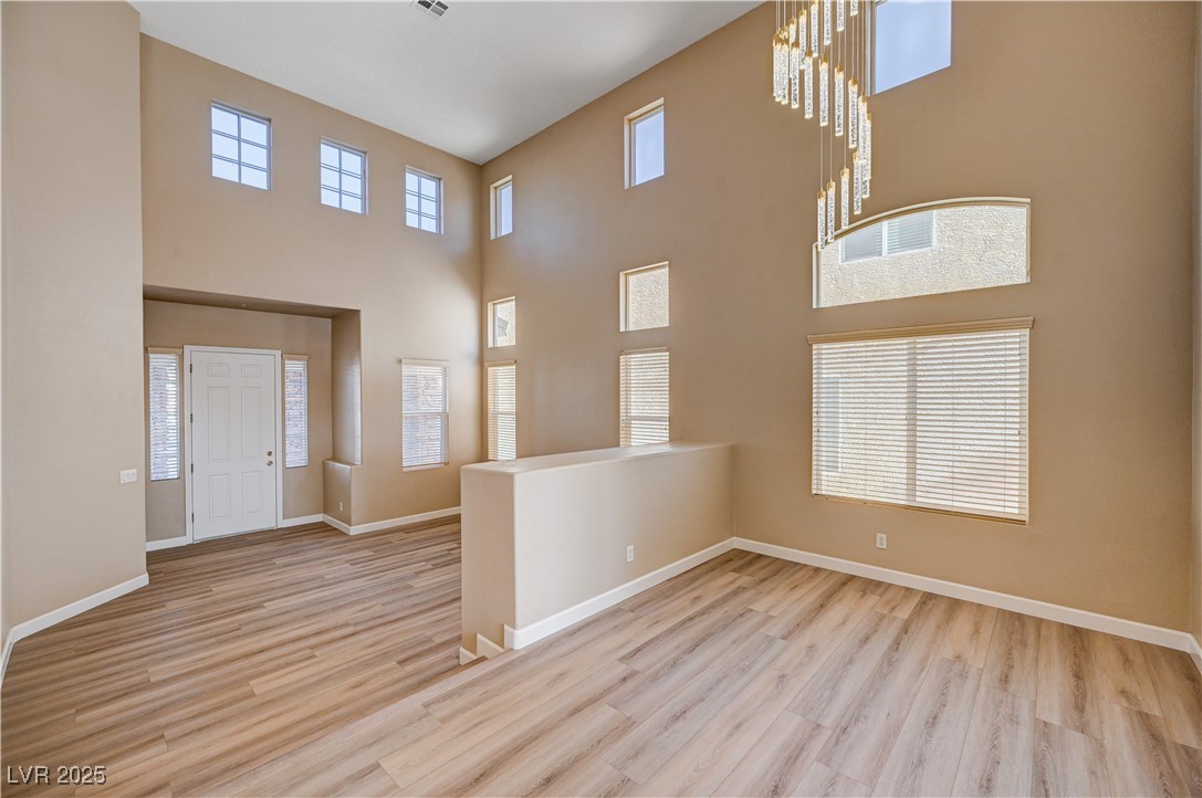 4635 Deer Forest Avenue