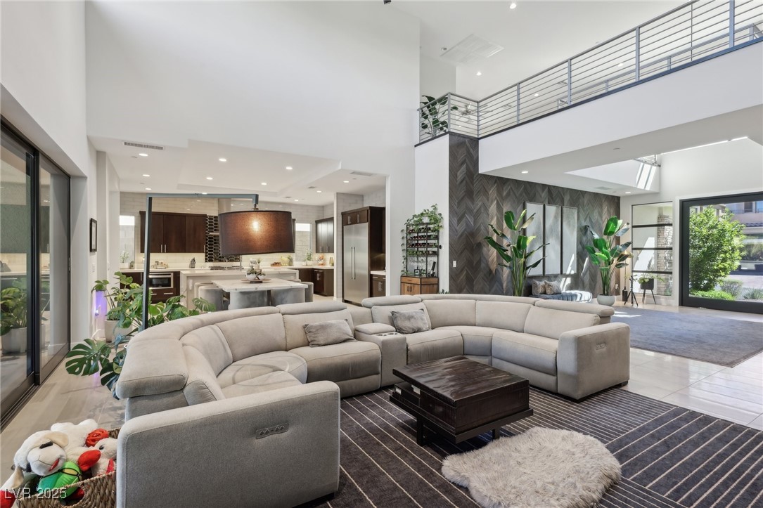 103 San Martino Place