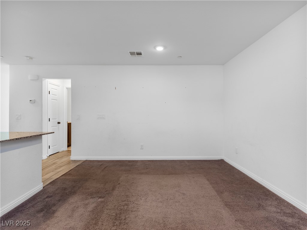 4543 Pencester Street