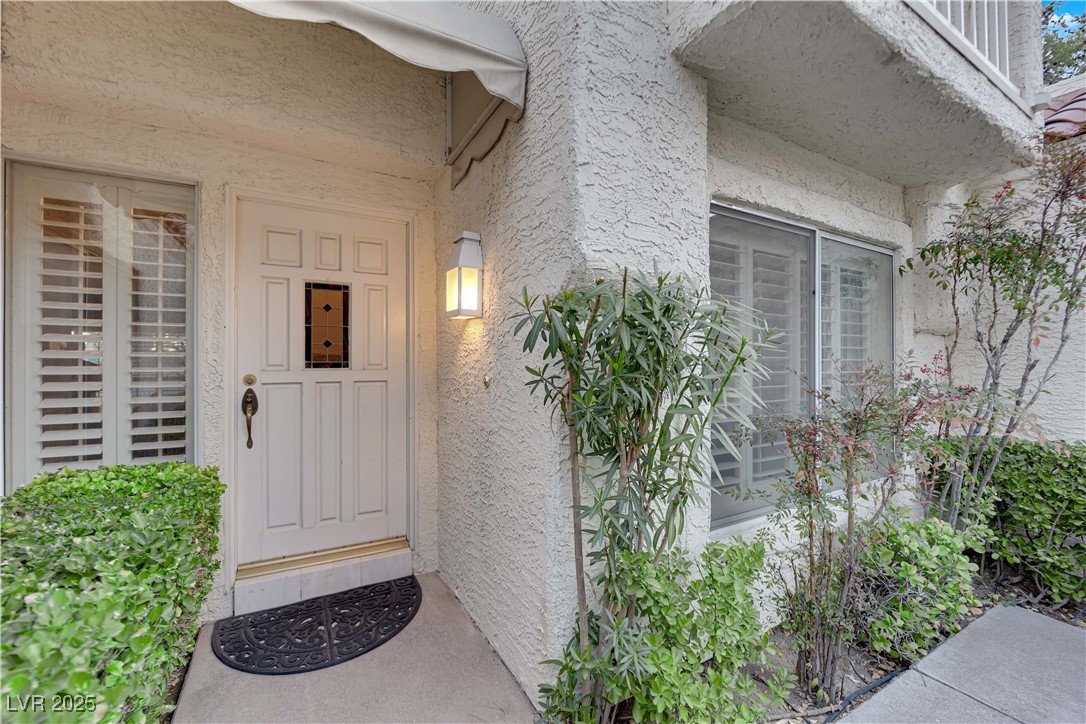 6948 Emerald Springs Lane