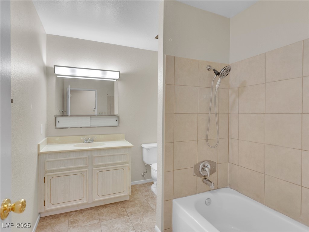 4475 El Carnal Way