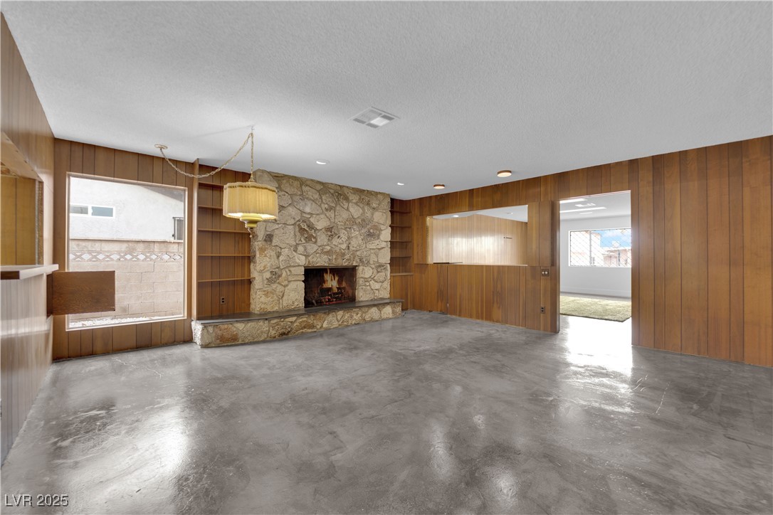 1812 South 16th Street