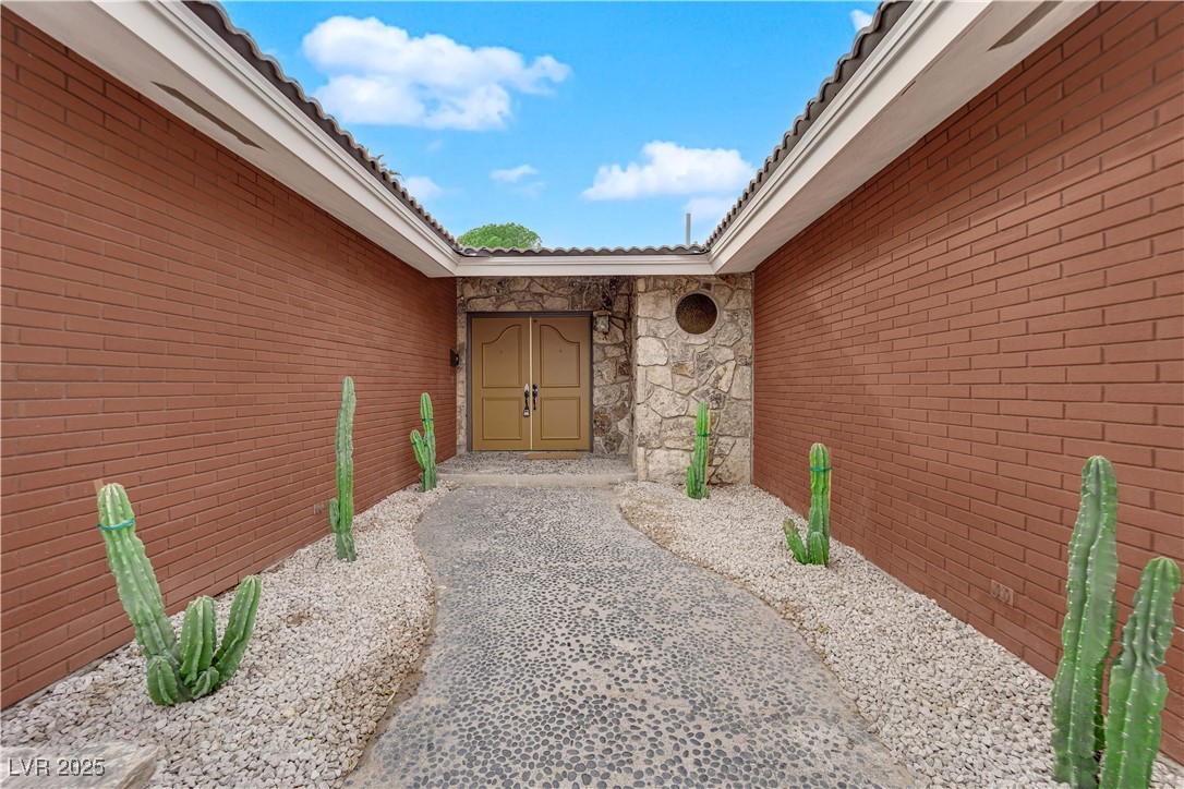 1812 South 16th Street