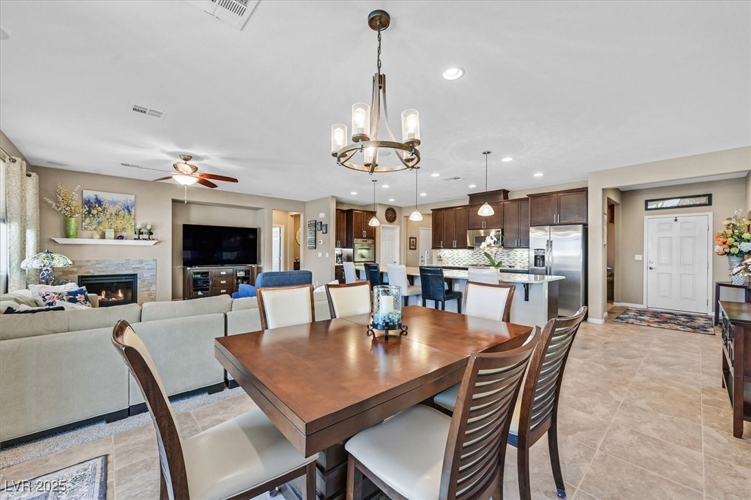 6914 Willowcroft Street