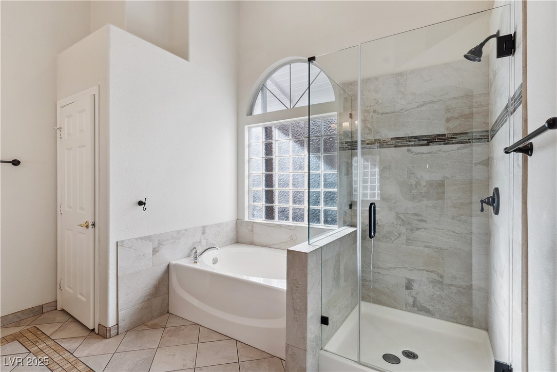 6308 Hill Haven Avenue