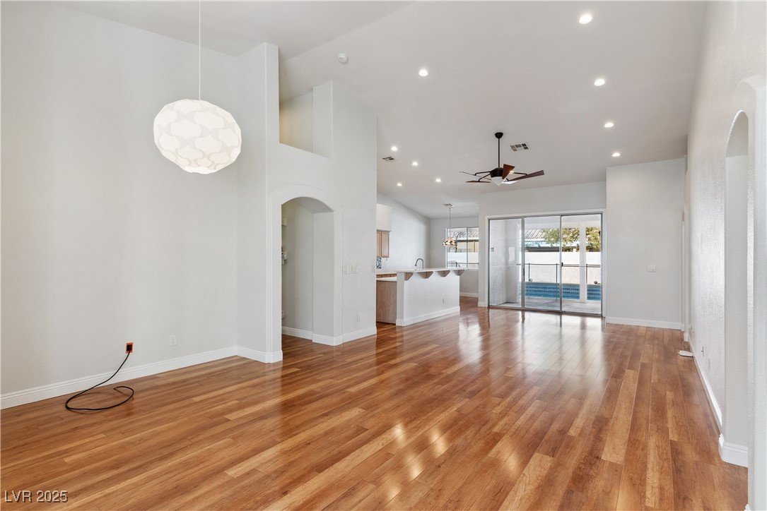 6308 Hill Haven Avenue