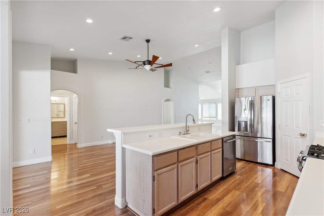 6308 Hill Haven Avenue