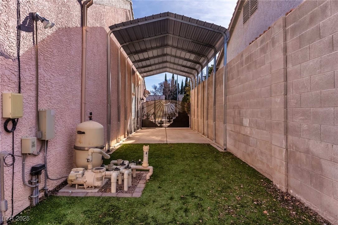 6308 Hill Haven Avenue