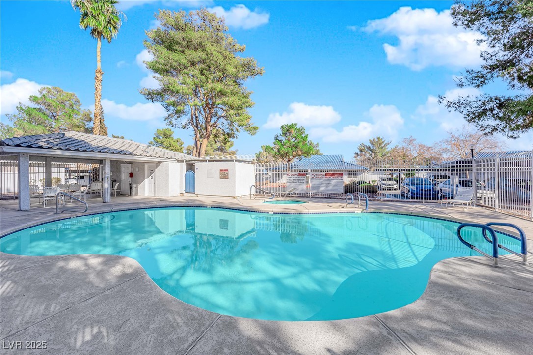 2136 Chertsey Drive A