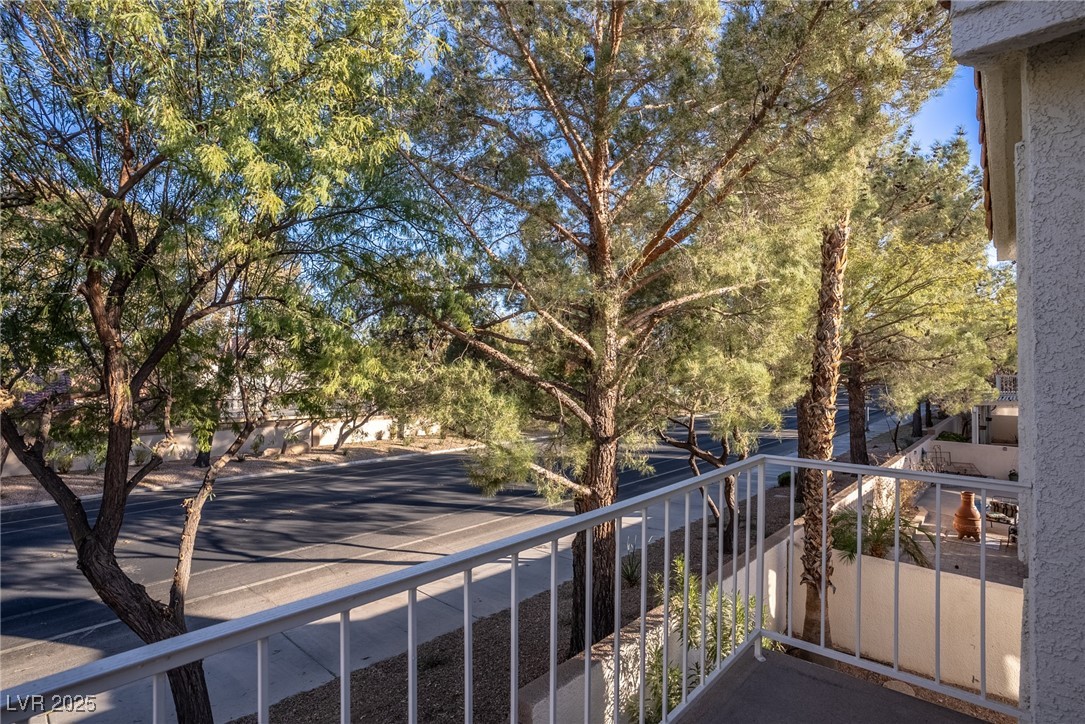 2536 Golden Sands Drive