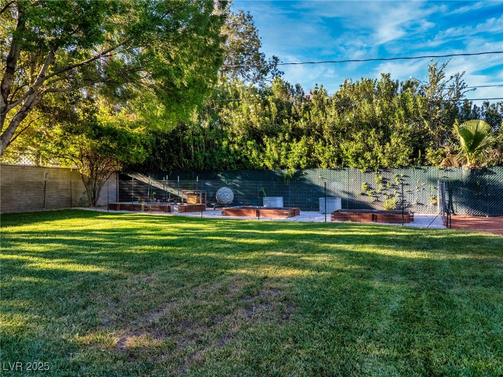 330 Rancho Circle
