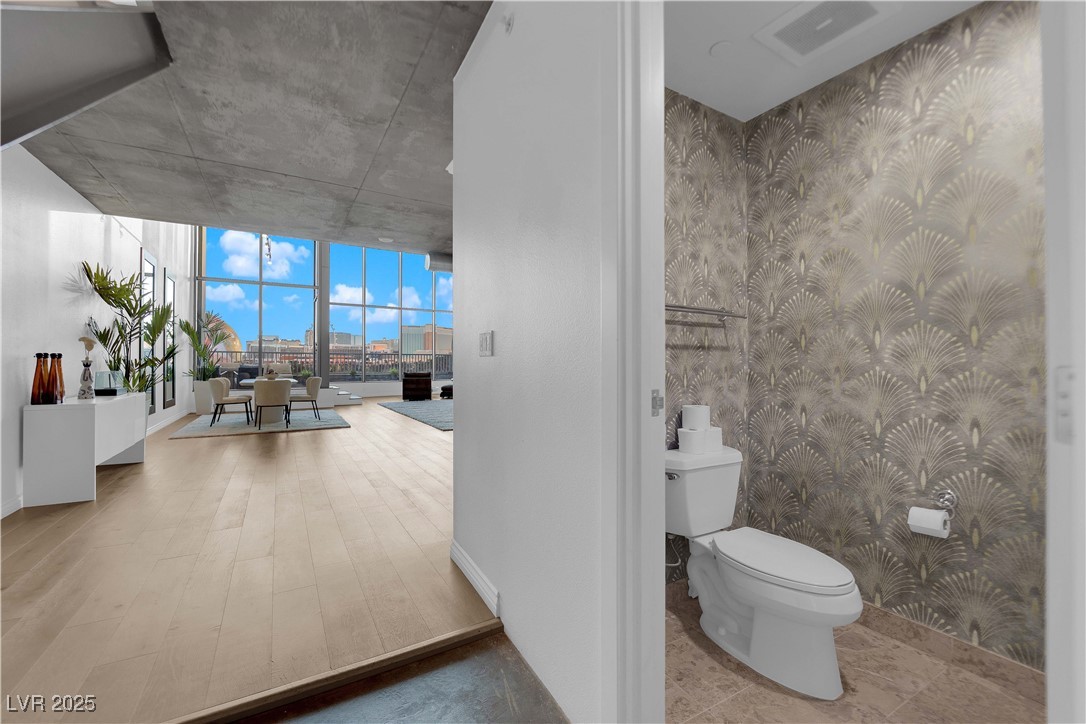 360 East Desert Inn Road 604