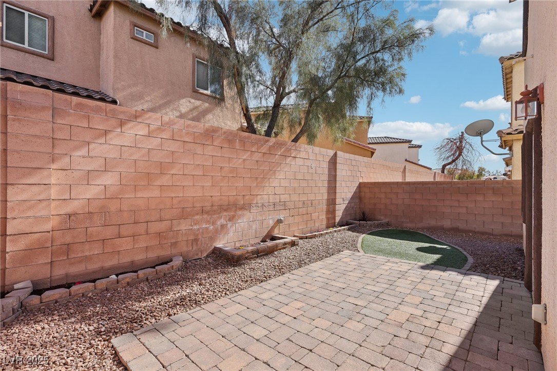 6116 Casa Antiqua Street
