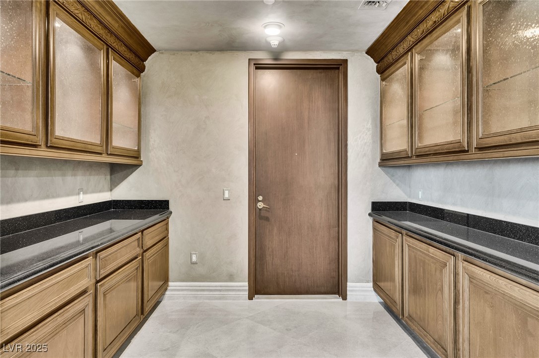 9103 Alta Drive 1502