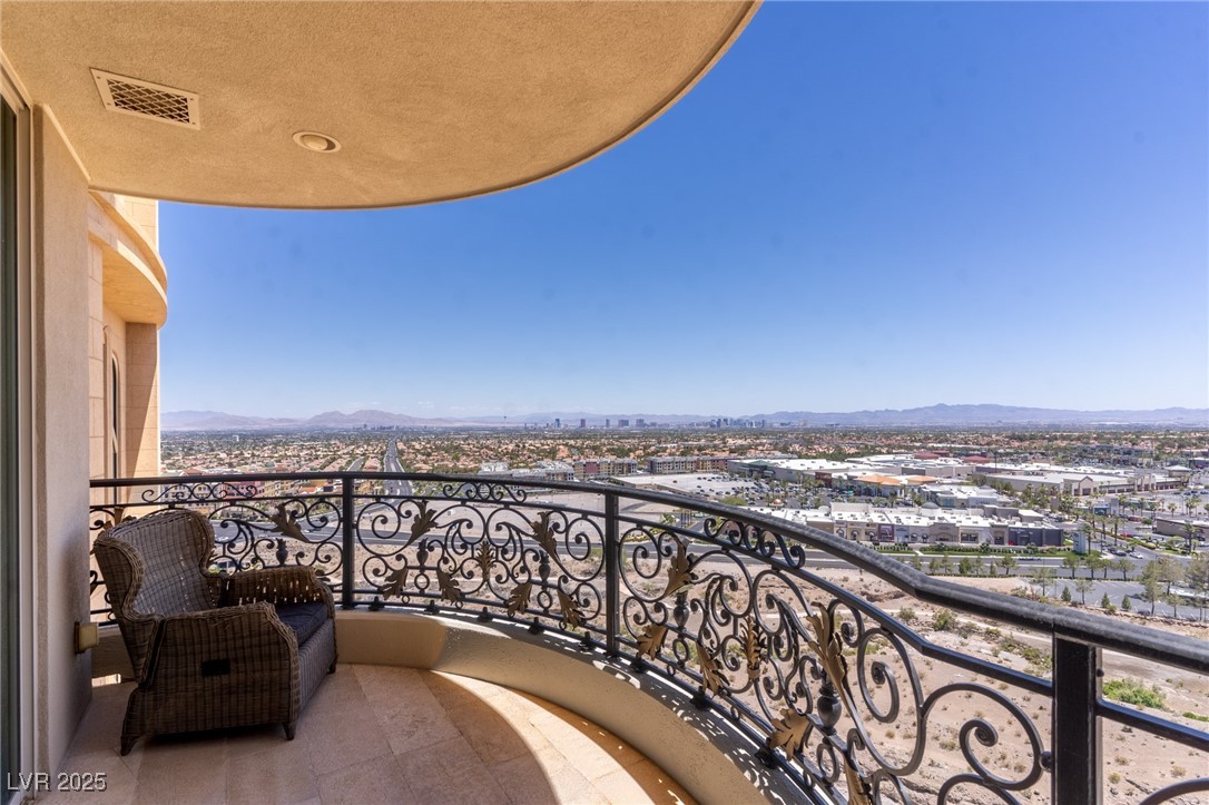 9103 Alta Drive 1502