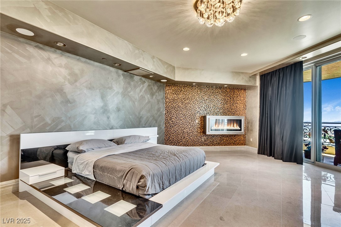 9103 Alta Drive 1502