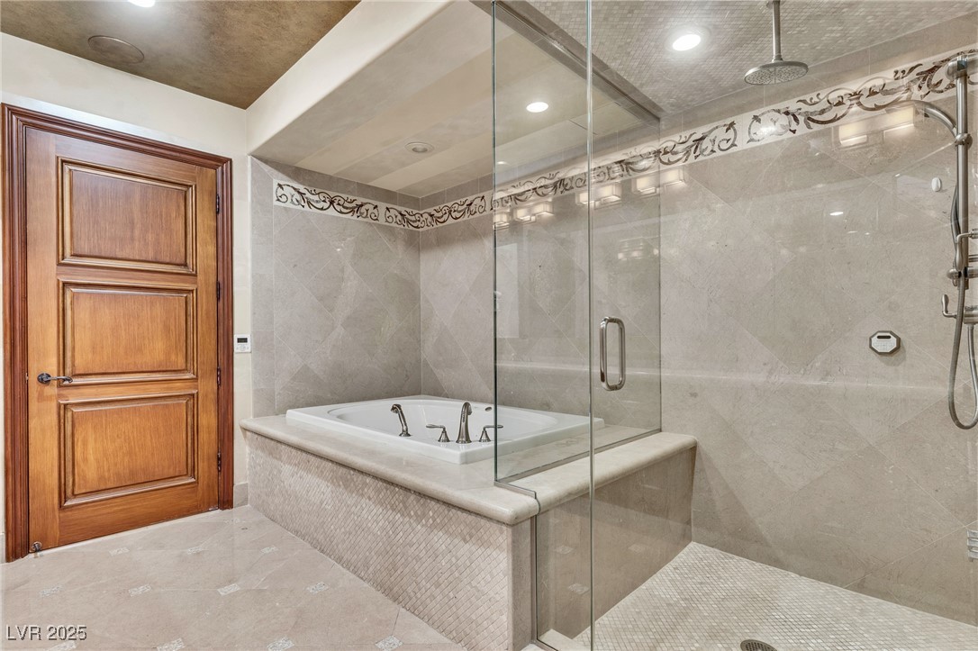 9103 Alta Drive 1502