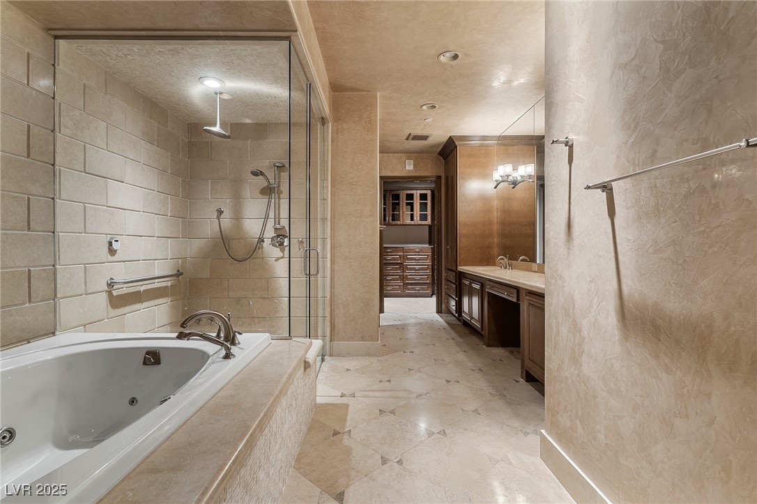 9103 Alta Drive 102