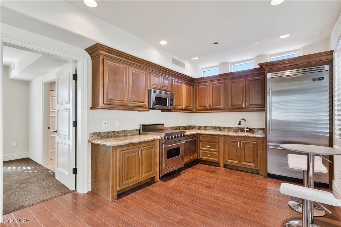 9103 Alta Drive 102