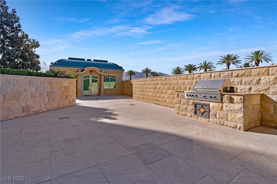 9103 Alta Drive 102