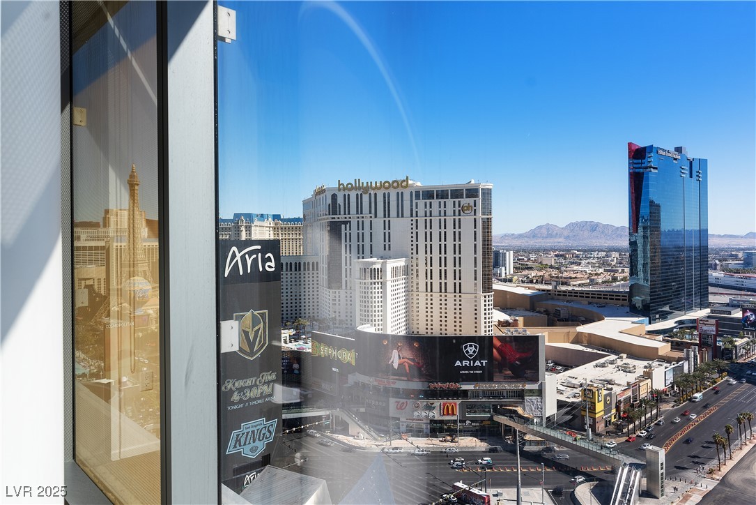 3722 Las Vegas Boulevard 2204