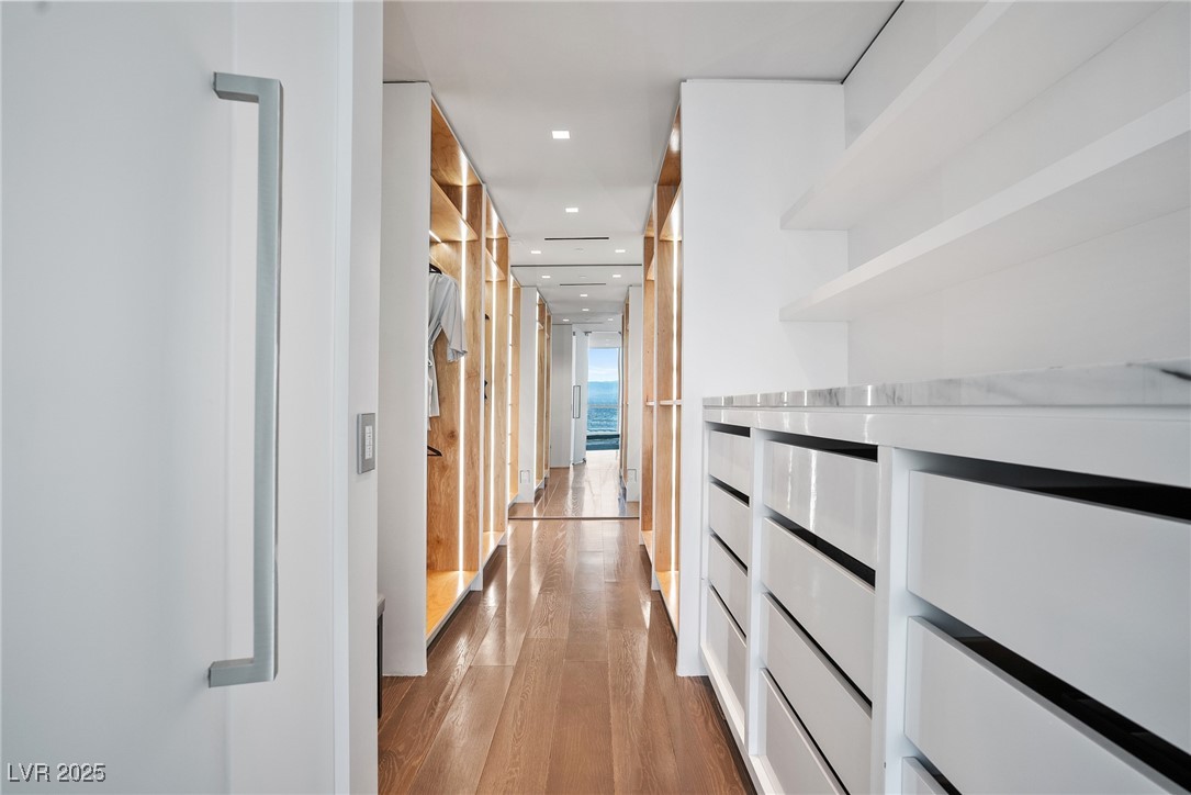 2700 Las Vegas Boulevard 4306