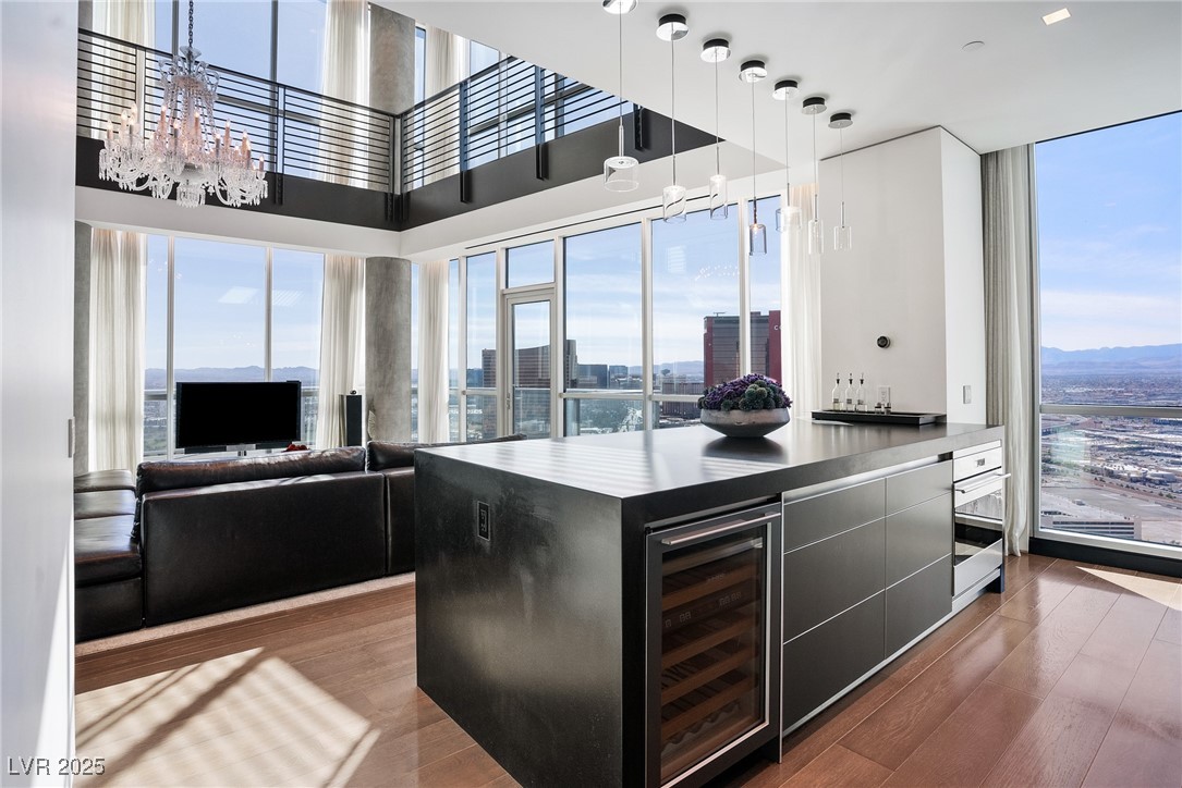 2700 Las Vegas Boulevard 4306