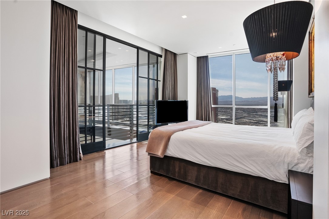 2700 Las Vegas Boulevard 4306