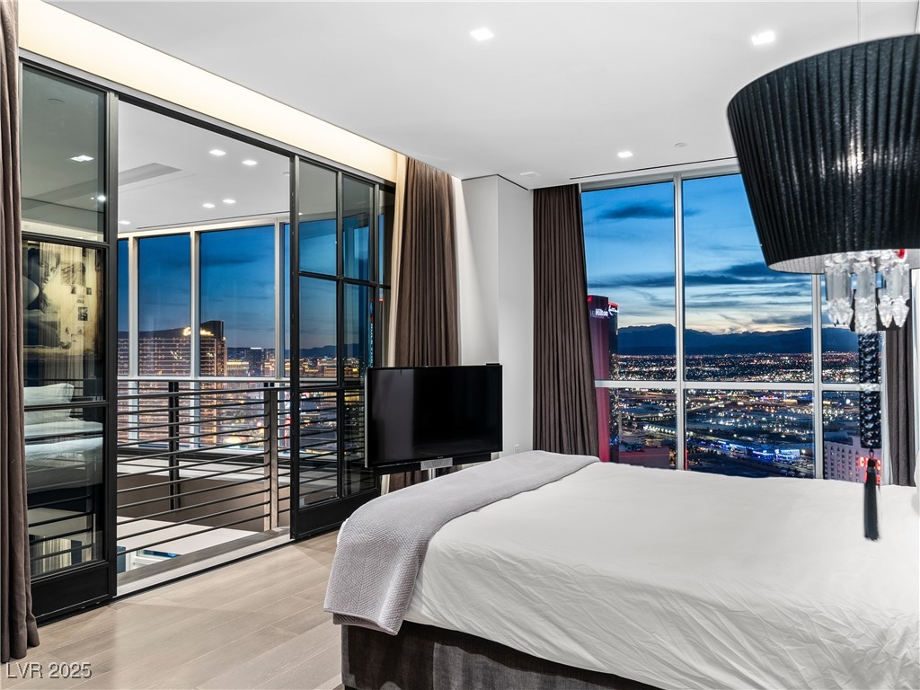 2700 Las Vegas Boulevard 4306