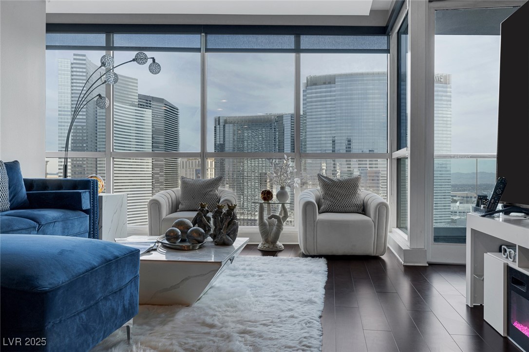 4525 Dean Martin Drive 2205