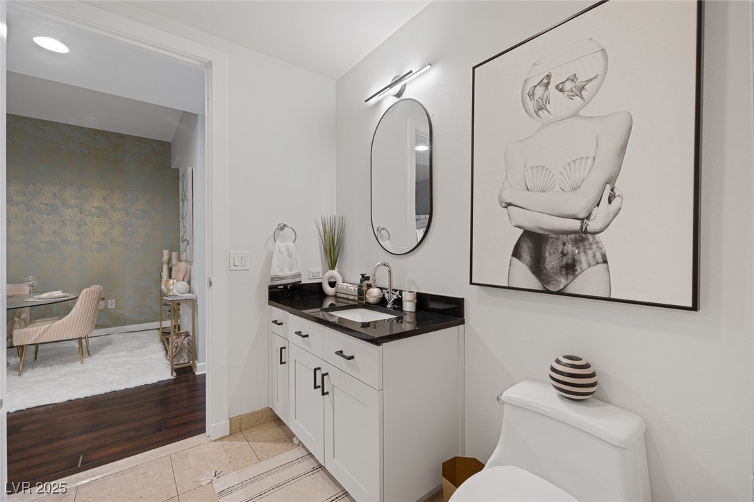 4525 Dean Martin Drive 2205