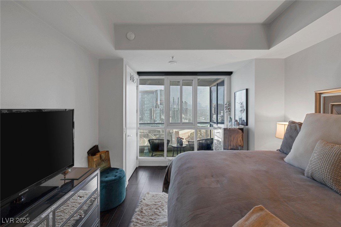 4525 Dean Martin Drive 2205