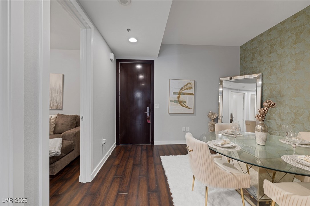 4525 Dean Martin Drive 2205