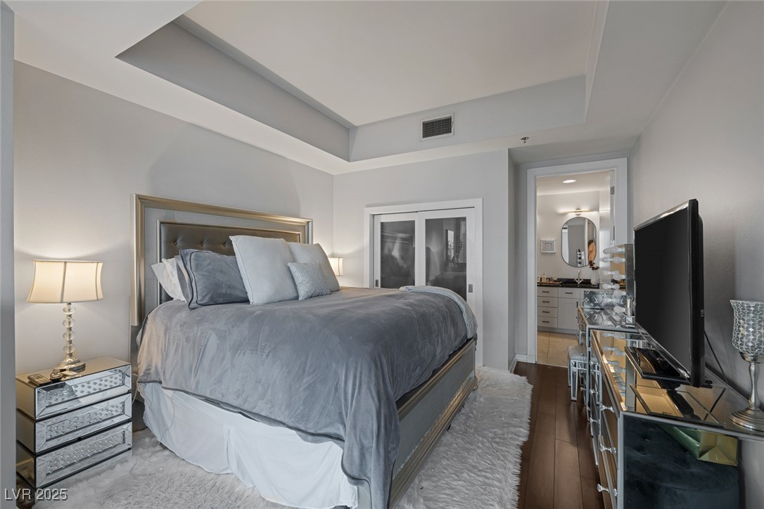 4525 Dean Martin Drive 2205